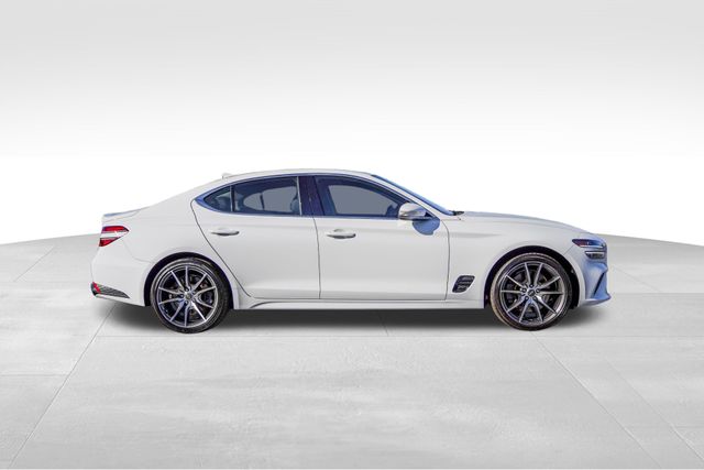 2022 Genesis G70 3.3T 8