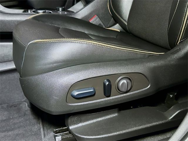 2023 GMC Terrain AT4 photo