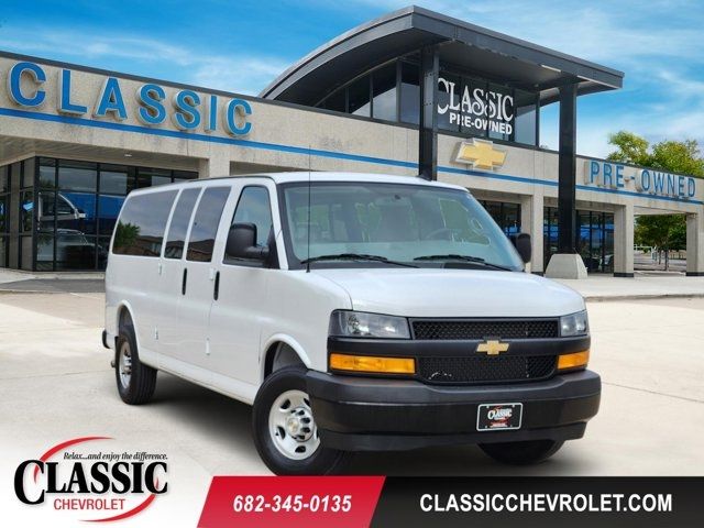 Summit White 2025 Chevrolet Express 3500 LS Extended RWD Van Rear-Wheel Drive 8-Speed Automatic Overdrive