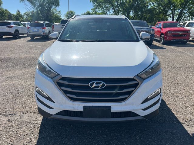2016 Dazzling White Hyundai Tucson Sport AWD SUV