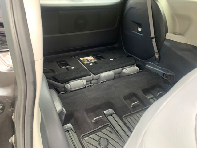 Used 2024 Toyota Sienna Van