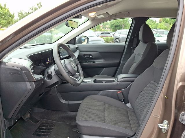 Used 2025 Nissan Kicks SUV
