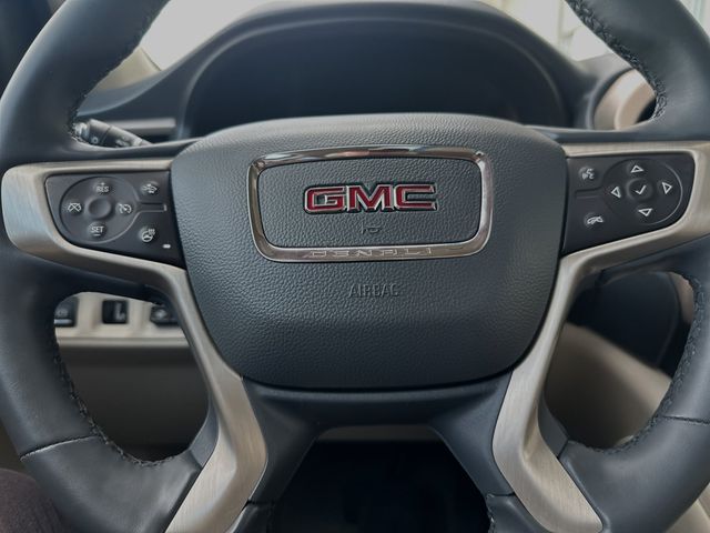 2023 GMC Acadia Denali 23