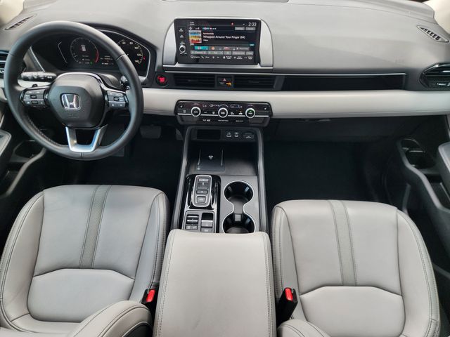 2025 Honda Pilot Touring  at Community Honda