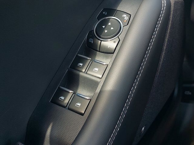 Used 2023 Black Ford Premium image 28
