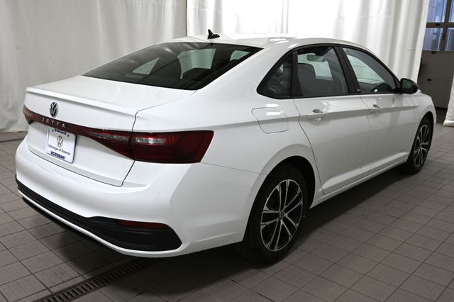 New 2026 White Volkswagen 1.5T Sport image 12