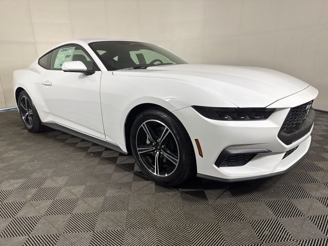 2025 Ford Mustang EcoBoost Fastback RWD
