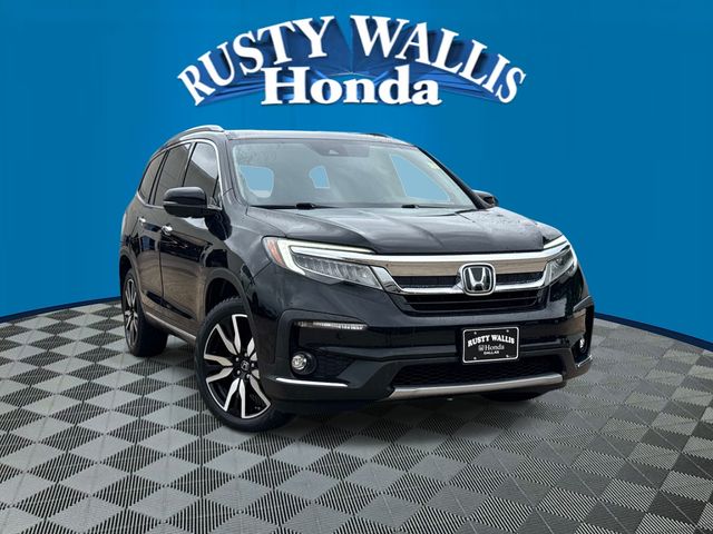 Crystal Black Pearl 2021 Honda Pilot Touring FWD with Rear Captains Chairs SUV / Crossover Front-Wheel Drive 9-Speed Automatic