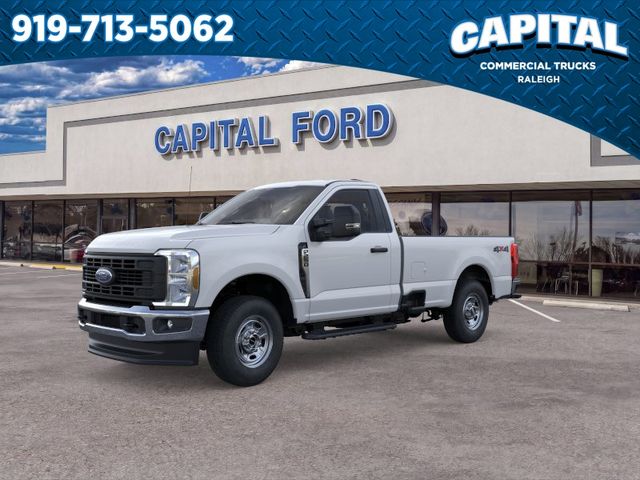 Oxford White 2026 Ford F-250 Super Duty Pickup Truck Four-Wheel Drive Automatic
