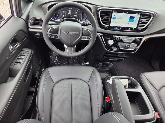 New 2026 White Chrysler LX image 9