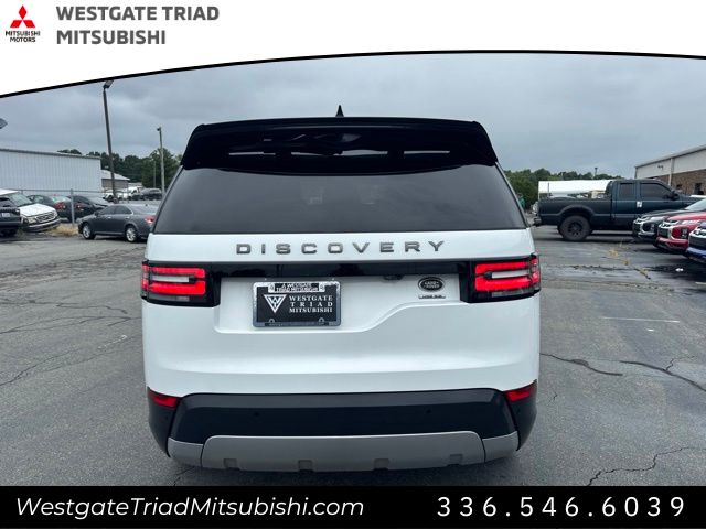 Land RoverDiscovery5