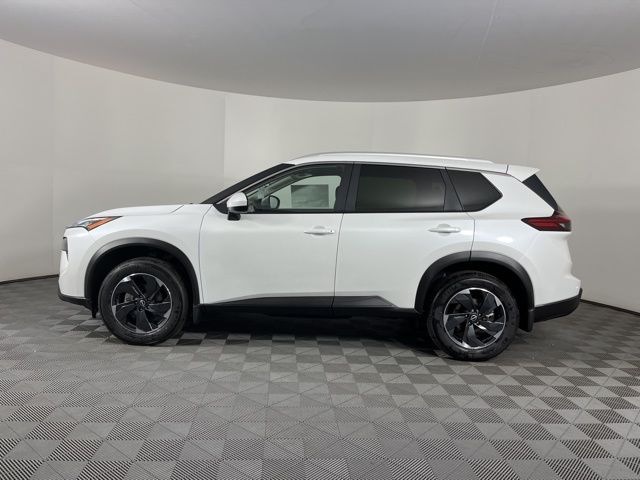 2025 Everest White Pearl Nissan Rogue SV FWD SUV