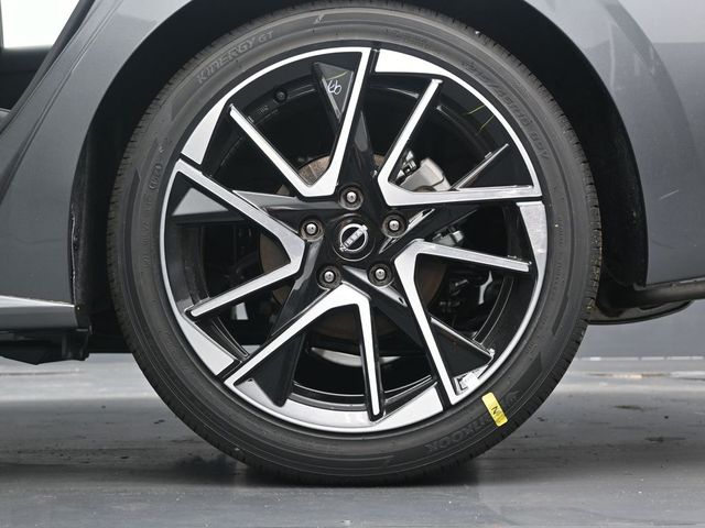 2025 Nissan Sentra SR - Photo 35