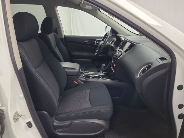 2018 – Nissan – Pathfinder