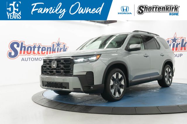 2026 Honda Pilot Touring AWD's photo