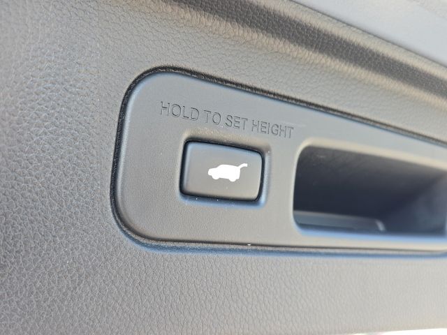 2025 Honda Pilot Touring:L168808A