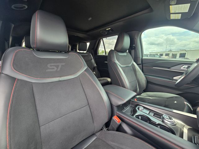 2025 Ford Explorer ST:169584A