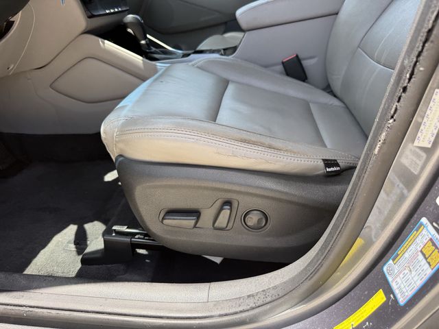 2016 Hyundai Tucson SE Gray at Community Honda