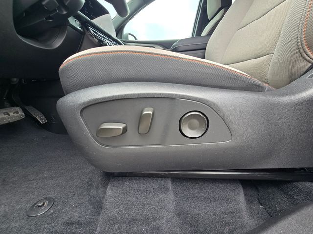 2025 Chevrolet Traverse LT:169438A