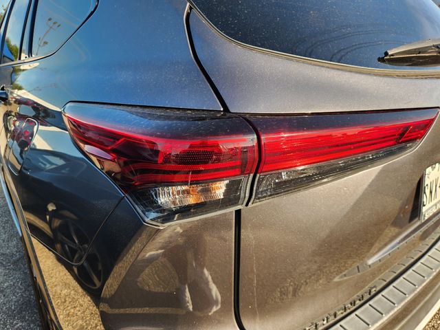 2023 Toyota Highlander XSE Gray at Bayway Chrysler Dodge Jeep Ram