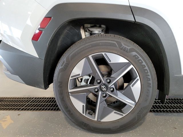 2025 Creamy White Pearl Hyundai Tucson Hybrid SEL Convenience AWD SUV