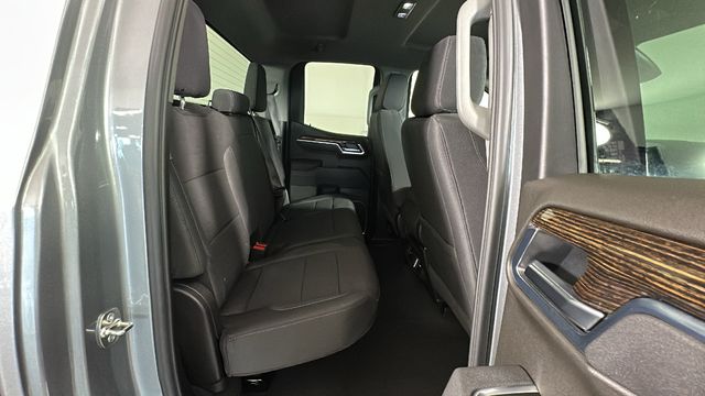 2026 Sterling Metallic GMC Sierra 1500 SLE 4X4 Truck