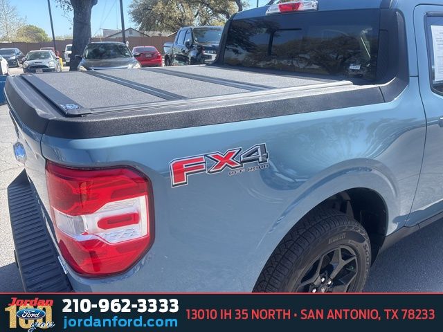 Used Car 2022 Ford Maverick  Lariat For Sale Under $35,000 In San Antonio, Texas