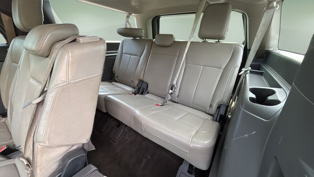 Used 2018 Gold Ford XLT image 33