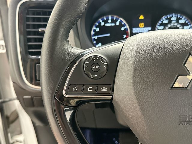 2017 Mitsubishi Outlander ES  at Auto Express Mitsubishi