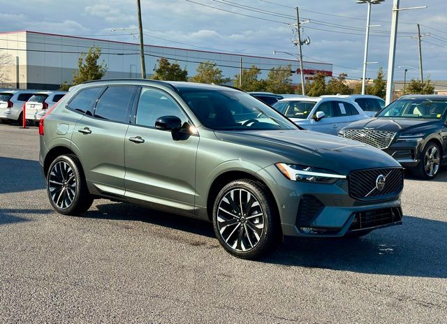 2026 Volvo XC60 B5 Ultra