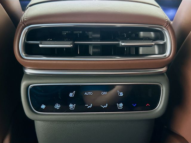 Thumbnail: 2026 Genesis GV80 - 18