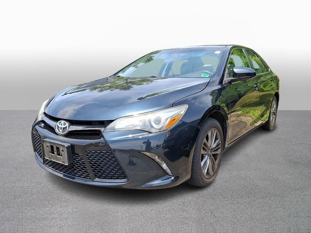 2017 Toyota Camry 2.5 Auto SE's photo