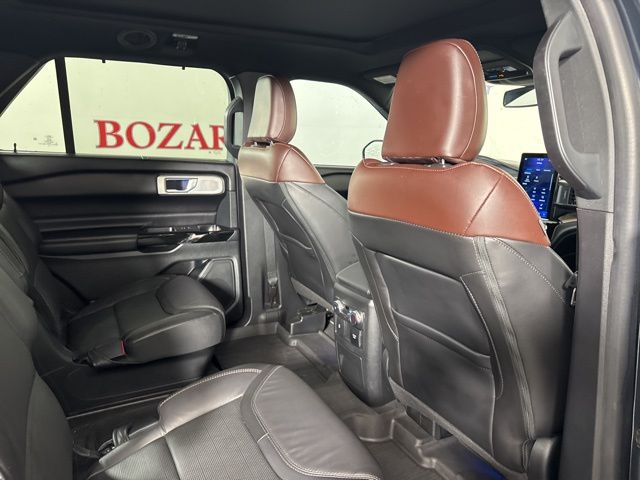 2022 Stone Blue Metallic Ford Explorer Platinum 4X4 SUV