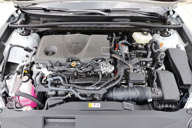 2025 Toyota Camry XSE - 9