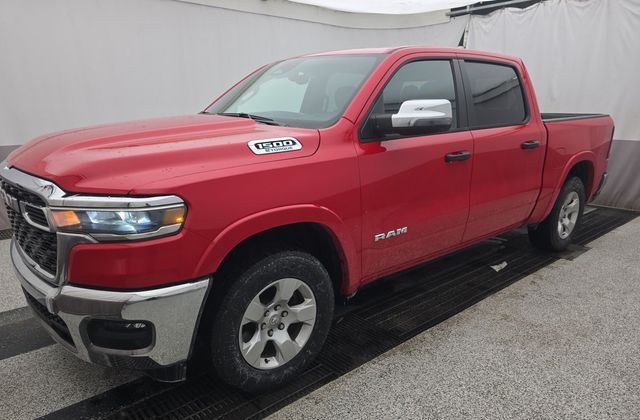 2025 RAM 1500 Big Horn Crew Cab 4WD