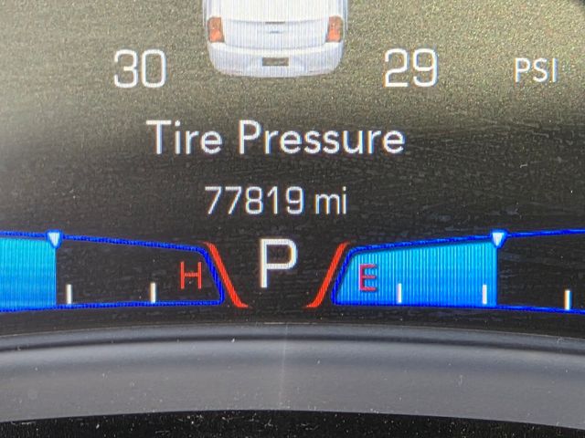 Used 2018 Black Chrysler S image 25