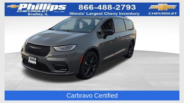 Ceramic Gray Clearcoat 2025 Chrysler Pacifica Minivan Front-Wheel Drive 9-Speed Automatic