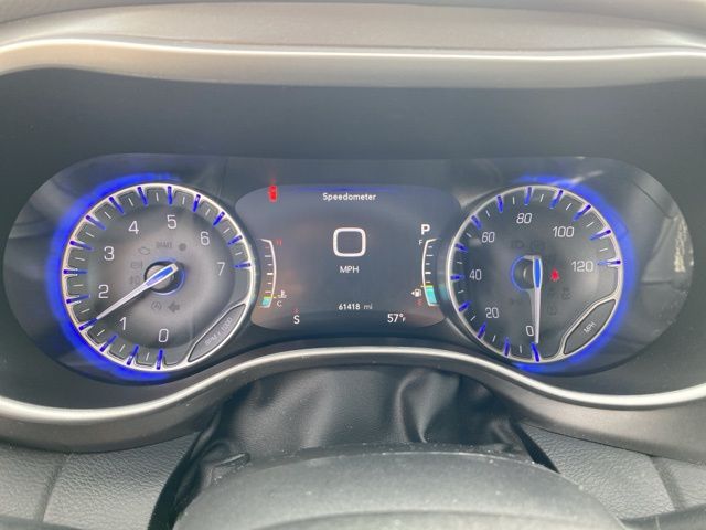 2024 Chrysler Pacifica Touring L - Silver Mist Clearcoat exterior view 13