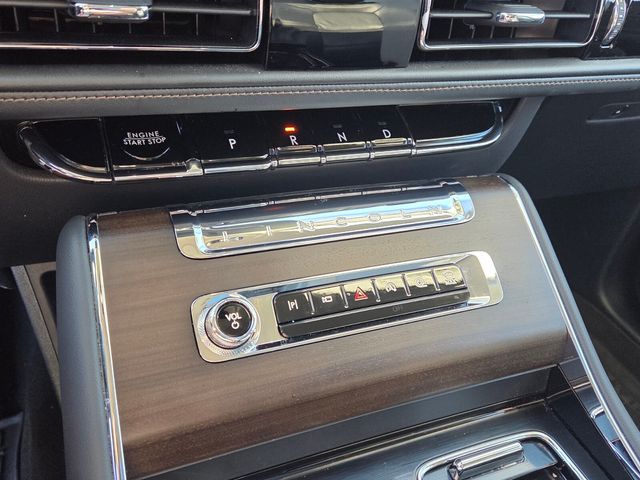 Used 2025 Lincoln Aviator SUV