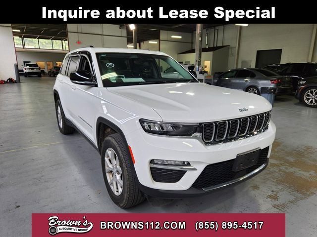 Bright White Clearcoat 2026 Jeep Cherokee Laredo 4WD SUV / Crossover Four-Wheel Drive Continuously Variable Transmission