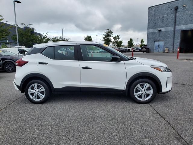 Used 2025 Nissan Kicks Play SUV