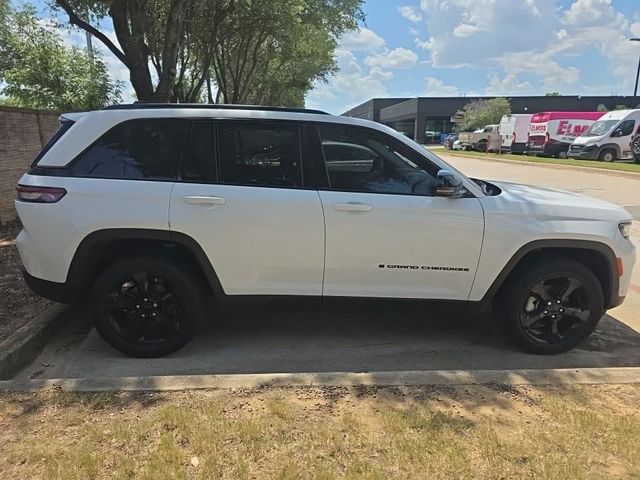 Used 2023 Jeep Grand Cherokee SUV