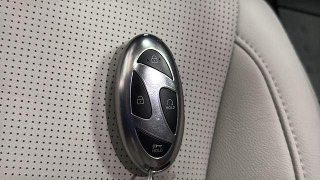 Used 2026 Atlantis Blue Hyundai Limited image 21