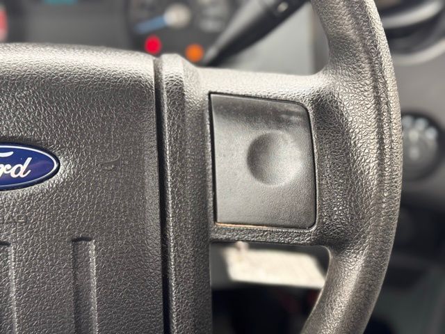 2015 Ford F-350 Super Duty XL