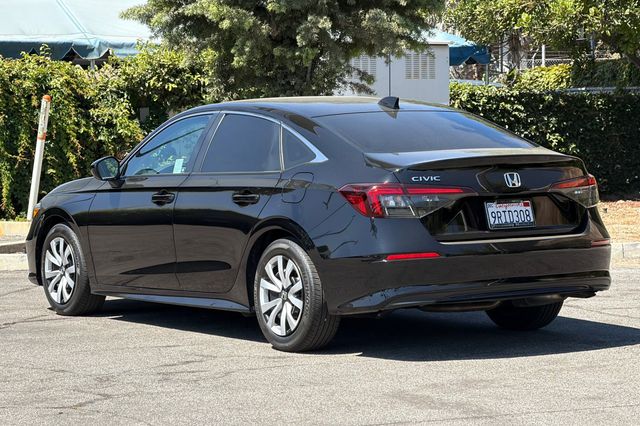 2025 Honda Civic LX - Photo 6