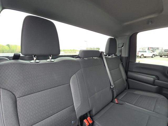 2025 Chevrolet Silverado 2500HD Custom:C02582