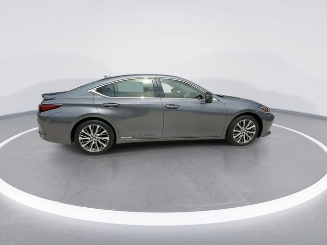 2019 Lexus ES - $23,898