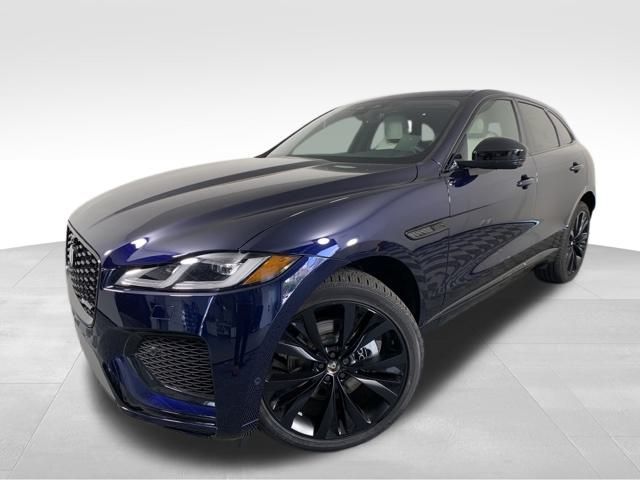 2024 Jaguar F-PACE P400 R-Dynamic S 2