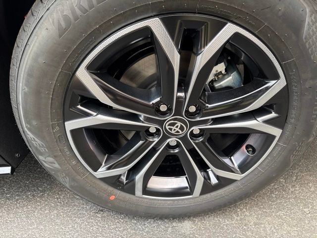 New 2026 Toyota Sienna Van