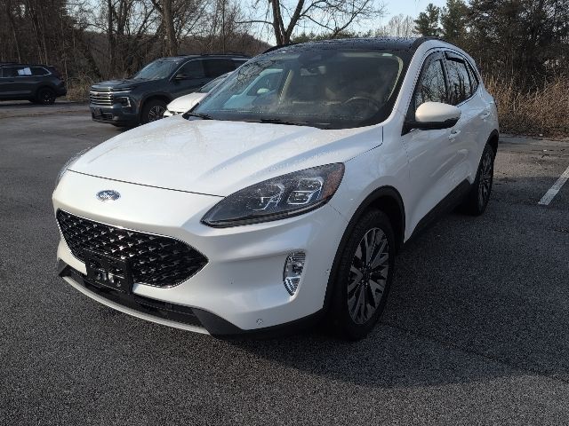 2020 Ford Escape Titanium AWD